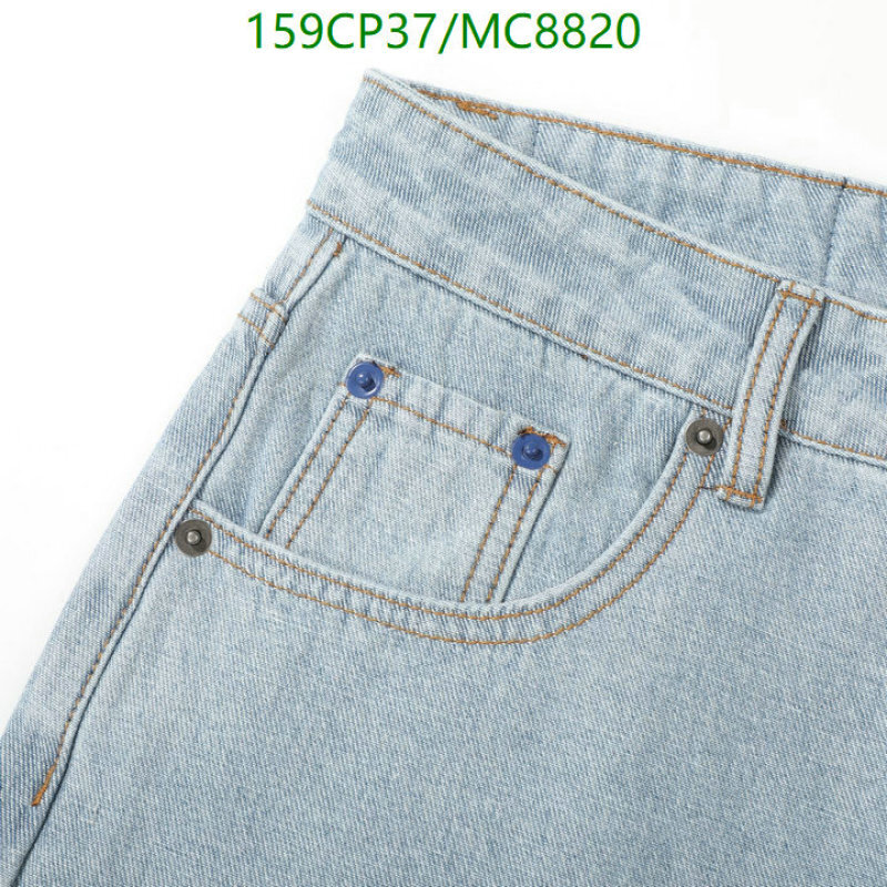 Burberry-Clothing Code: MC8820