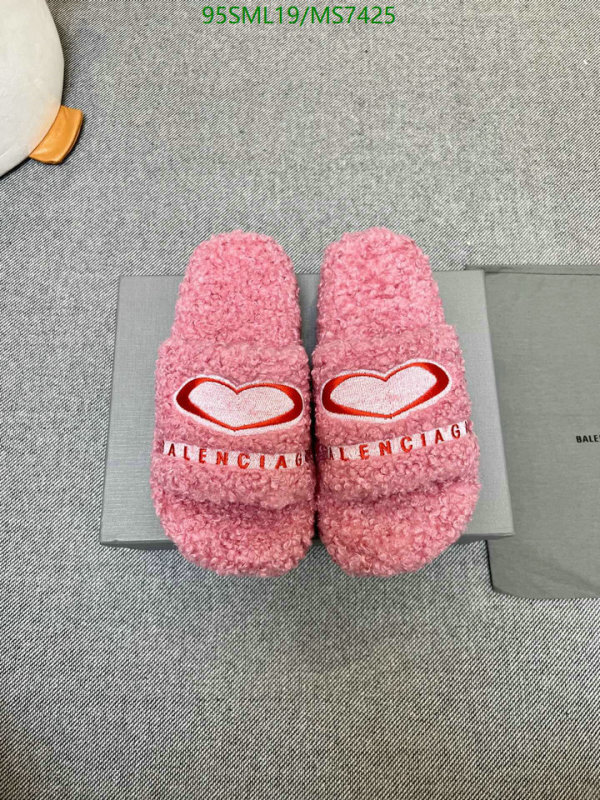 Balenciaga-Women Shoes Code: MS7425 $: 95USD