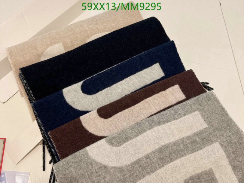 Jacquemus-Scarf Code: MM9295 $: 59USD