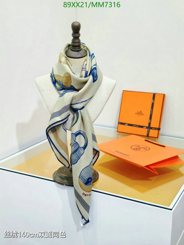 Hermes-Scarf Code: MM7316 $: 89USD