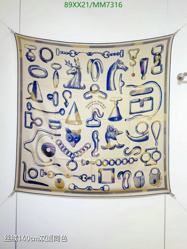 Hermes-Scarf Code: MM7316 $: 89USD
