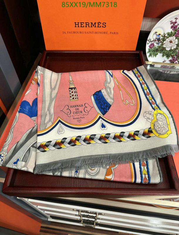 Hermes-Scarf Code: MM7318 $: 85USD