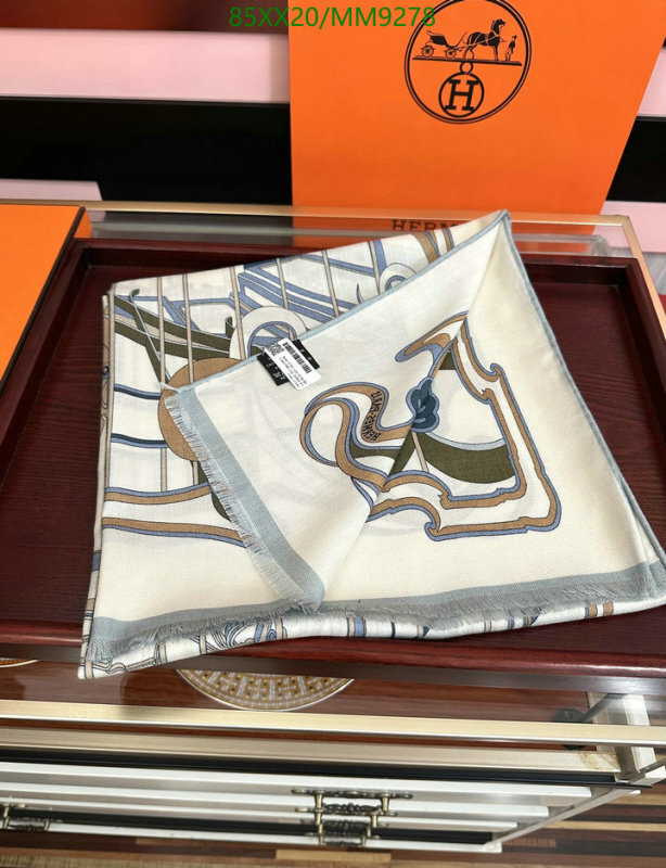 Hermes-Scarf Code: MM9278 $: 85USD