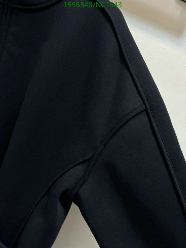 LV-Clothing Code: NC1543 $: 159USD