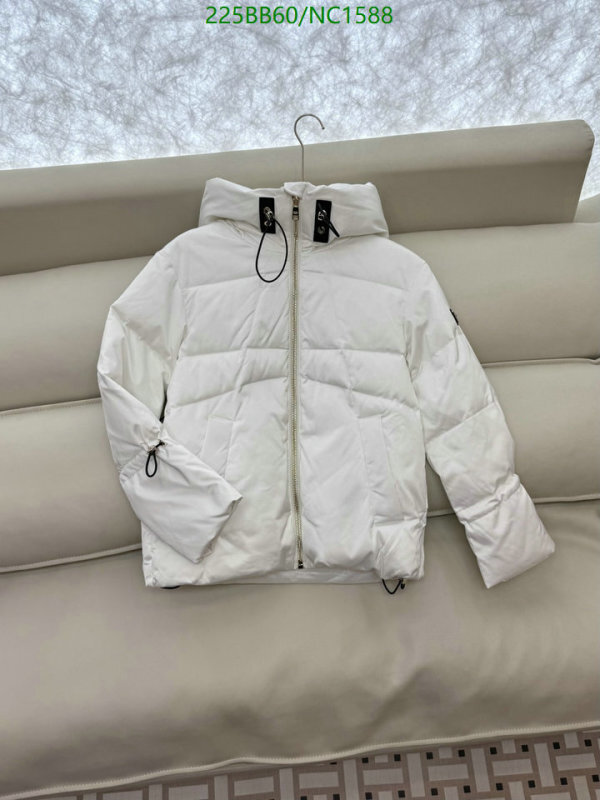 Prada-Down jacket Women Code: NC1588 $: 225USD