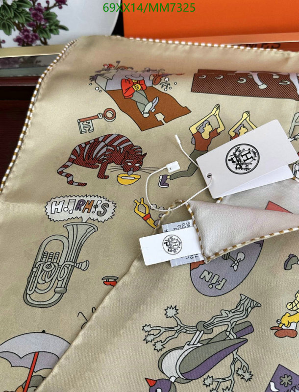 Hermes-Scarf Code: MM7325 $: 69USD