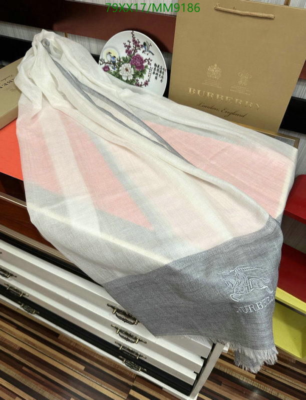 Burberry-Scarf Code: MM9186 $: 79USD