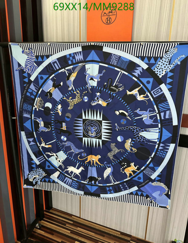 Hermes-Scarf Code: MM9288 $: 69USD