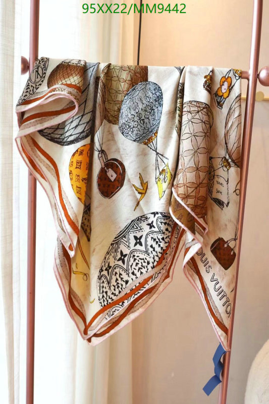 LV-Scarf Code: MM9442 $: 95USD