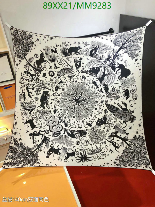 Hermes-Scarf Code: MM9283 $: 89USD