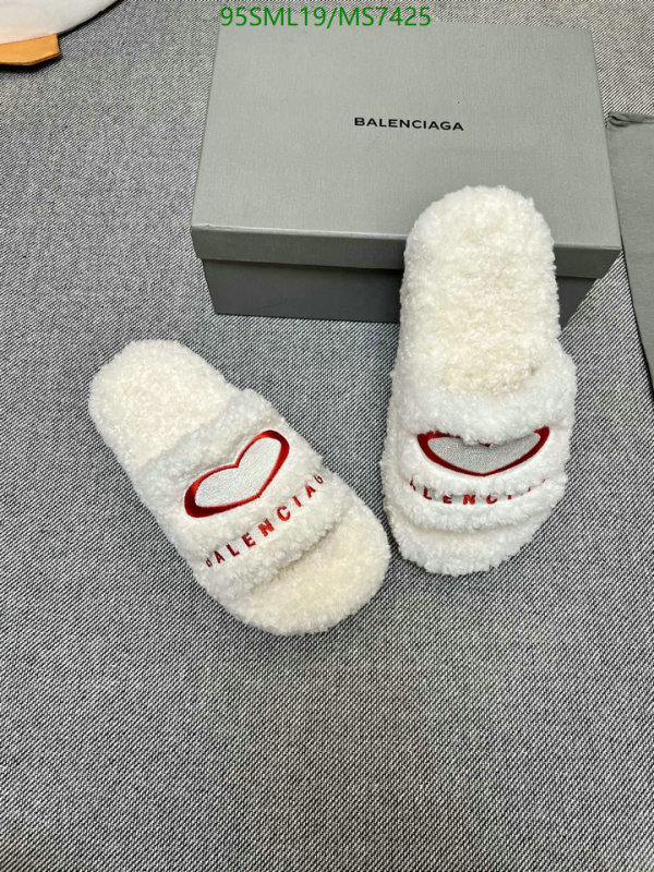 Balenciaga-Women Shoes Code: MS7425 $: 95USD