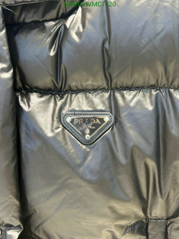 Prada-Down jacket Women Code: MC7420 $: 209USD