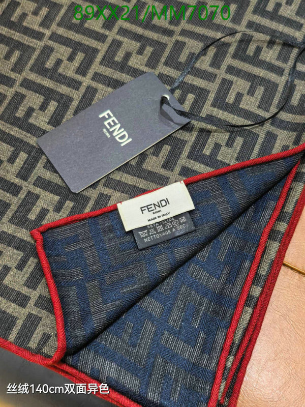 Fendi-Scarf Code: MM7070 $: 89USD