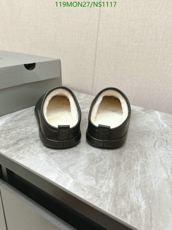Balenciaga-Women Shoes Code: NS1117 $: 119USD