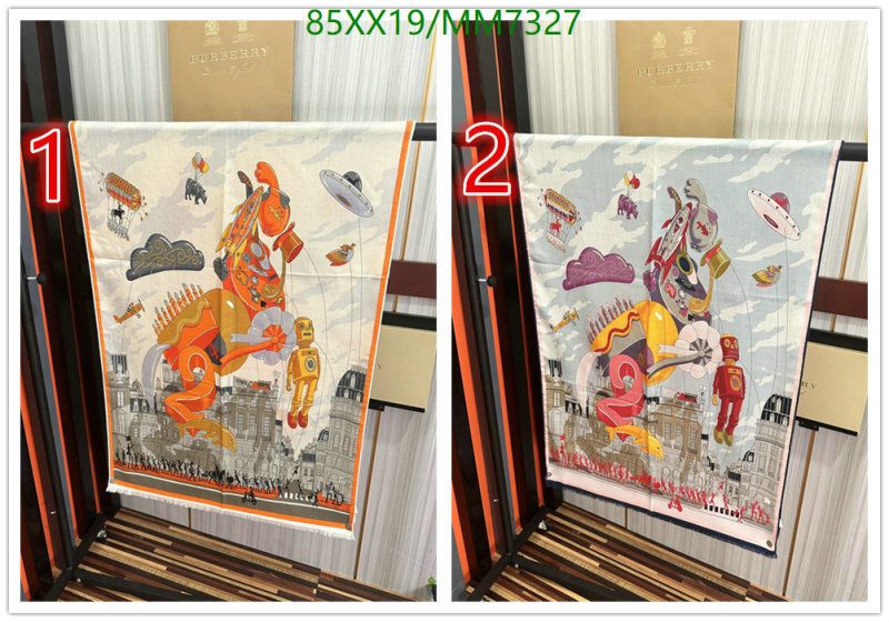 Hermes-Scarf Code: MM7327 $: 85USD