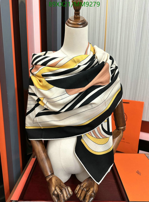 Hermes-Scarf Code: MM9279 $: 89USD