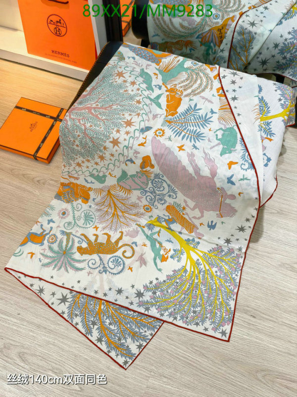 Hermes-Scarf Code: MM9283 $: 89USD