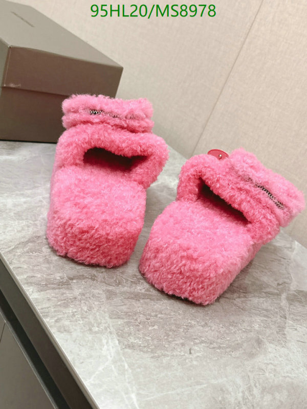 Balenciaga-Women Shoes Code: MS8978 $: 95USD