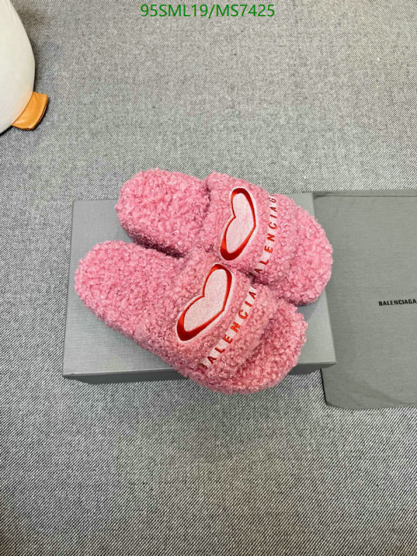 Balenciaga-Women Shoes Code: MS7425 $: 95USD