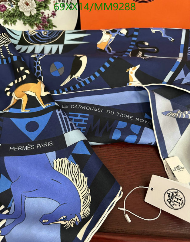 Hermes-Scarf Code: MM9288 $: 69USD
