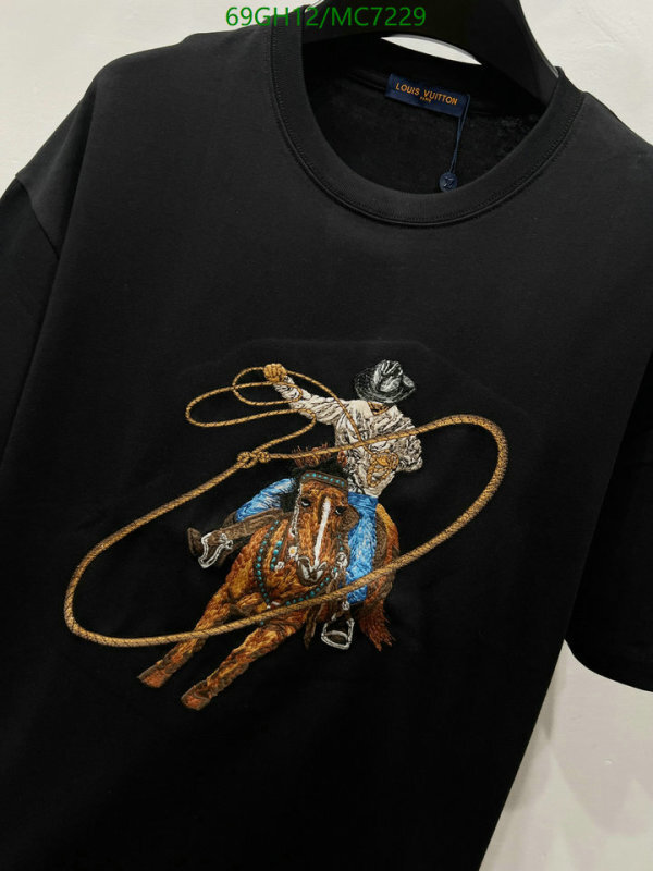 LV-Clothing Code: MC7229 $: 69USD