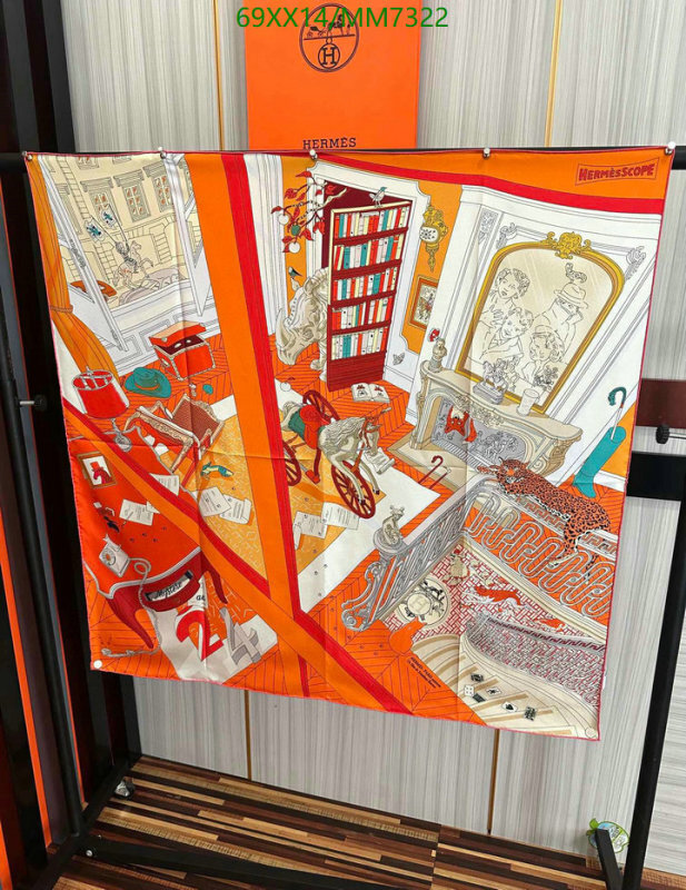 Hermes-Scarf Code: MM7322 $: 69USD