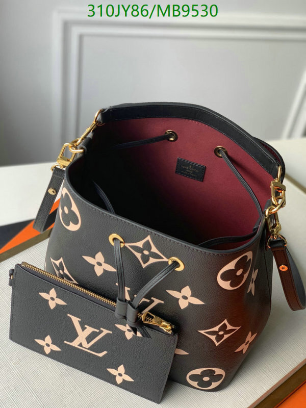 LV-Bag-Mirror Quality Code: MB9530 $: 310USD