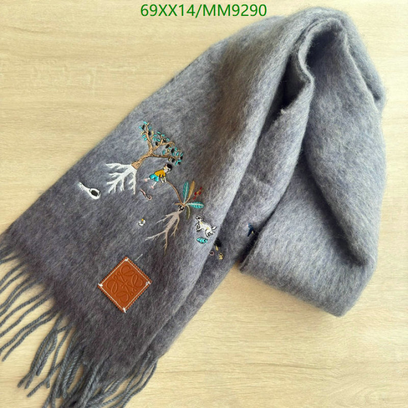Loewe-Scarf Code: MM9290 $: 69USD