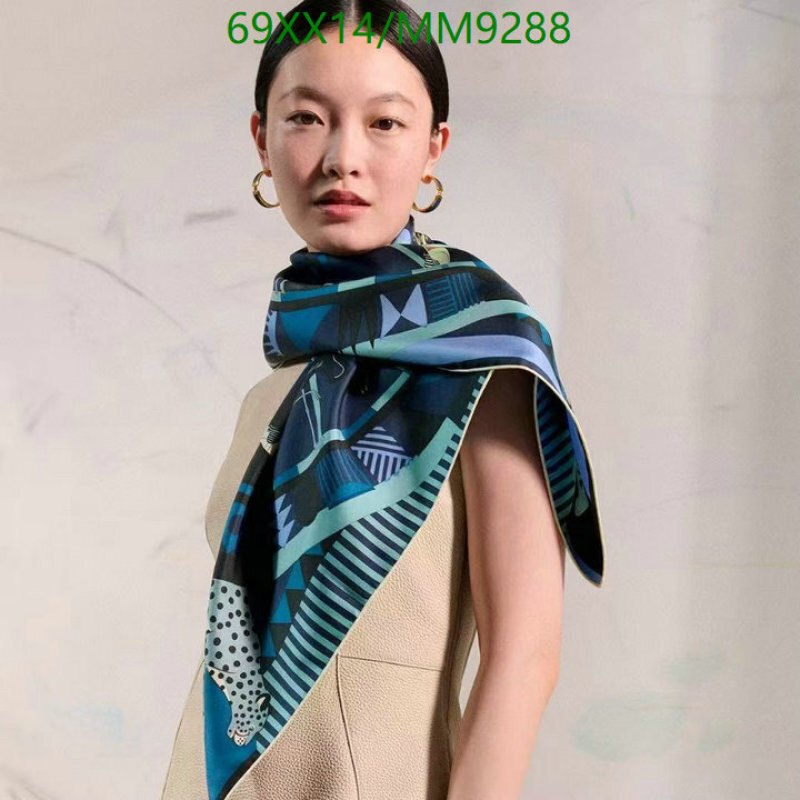 Hermes-Scarf Code: MM9288 $: 69USD