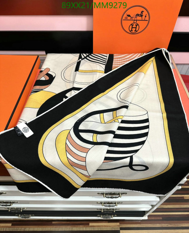Hermes-Scarf Code: MM9279 $: 89USD