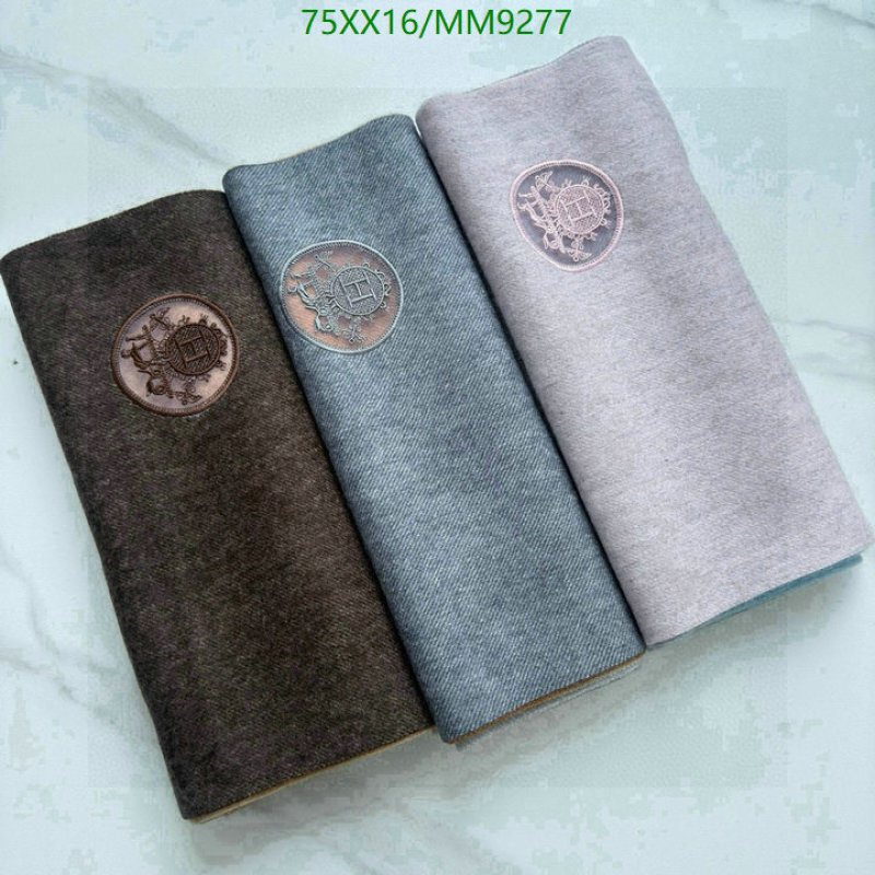 Hermes-Scarf Code: MM9277 $: 75USD