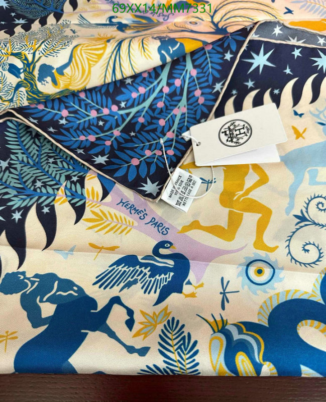 Hermes-Scarf Code: MM7331 $: 69USD