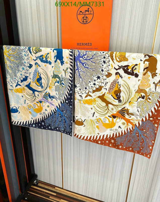 Hermes-Scarf Code: MM7331 $: 69USD