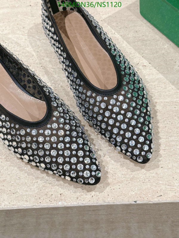 BV-Women Shoes Code: NS1120 $: 149USD