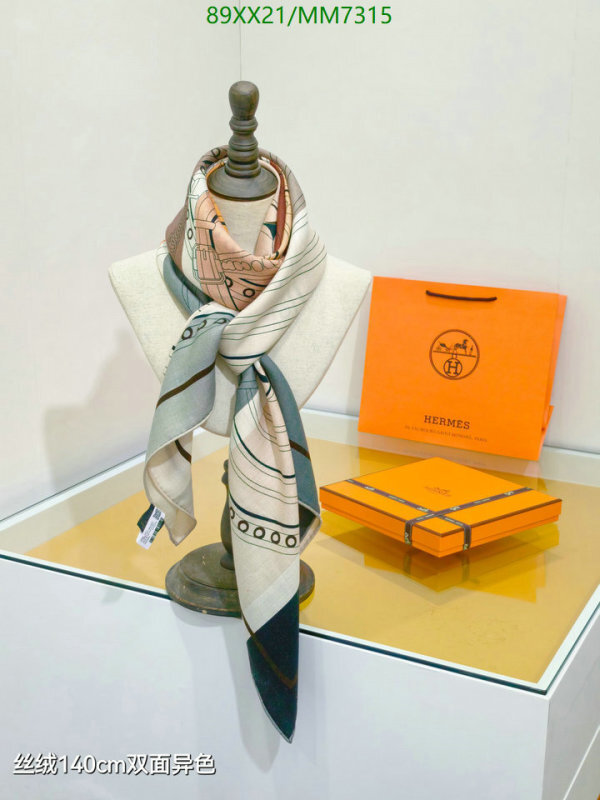 Hermes-Scarf Code: MM7315 $: 89USD