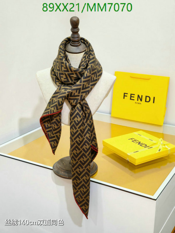 Fendi-Scarf Code: MM7070 $: 89USD
