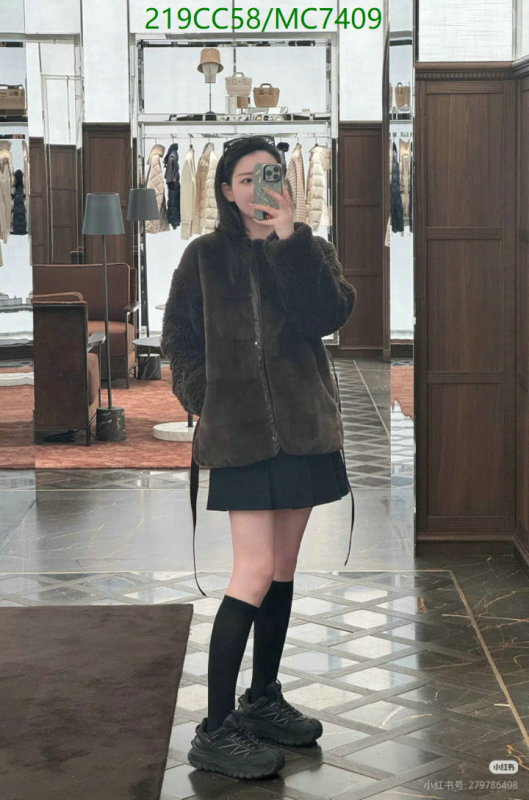 Moncler-Down jacket Women Code: MC7409 $: 219USD