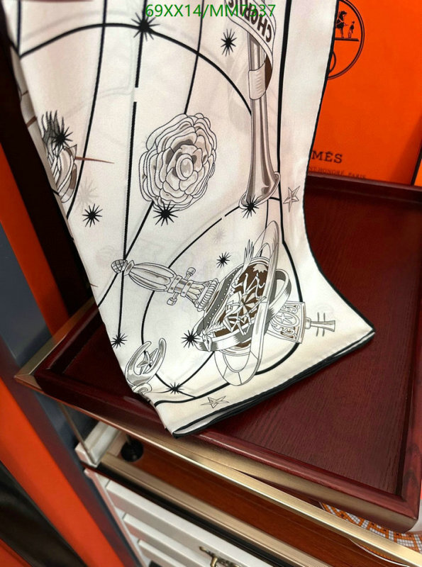 Hermes-Scarf Code: MM7337 $: 69USD