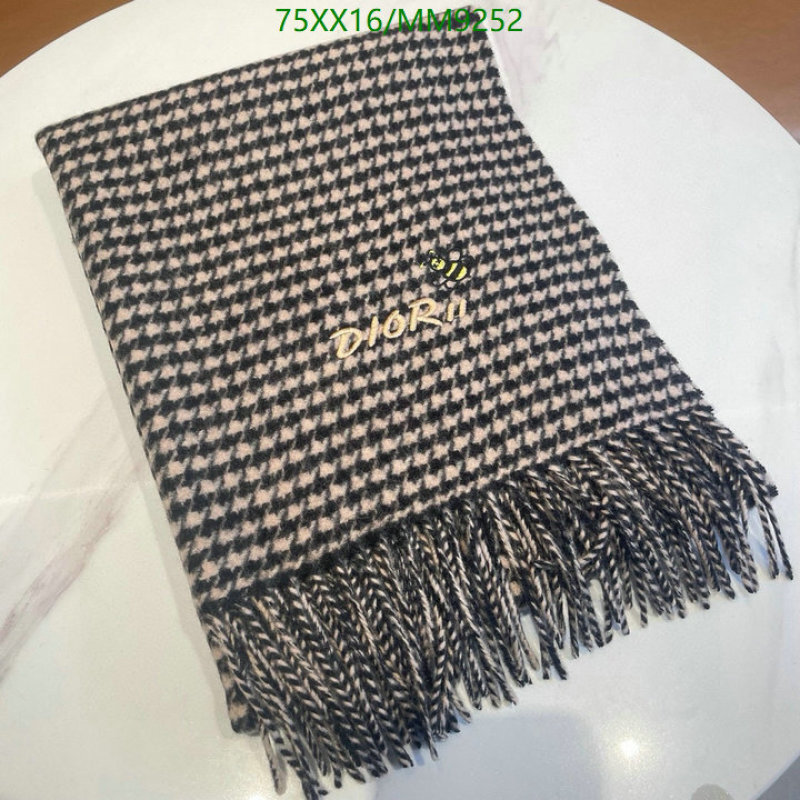Dior-Scarf Code: MM9252 $: 75USD