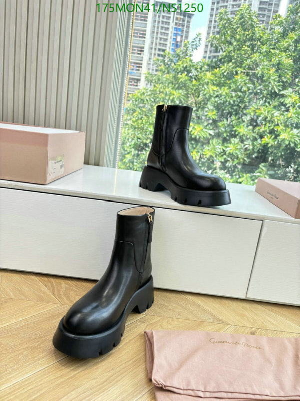 Boots-Women Shoes Code: NS1250 $: 175USD