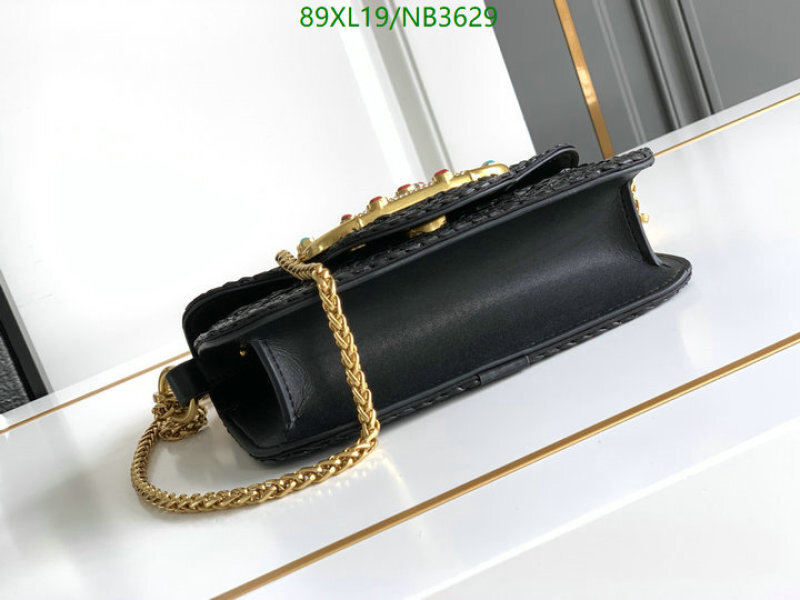 Valentino-Bag-4A Quality Code: NB3629 $: 89USD