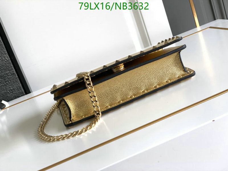 Valentino-Bag-4A Quality Code: NB3632 $: 79USD
