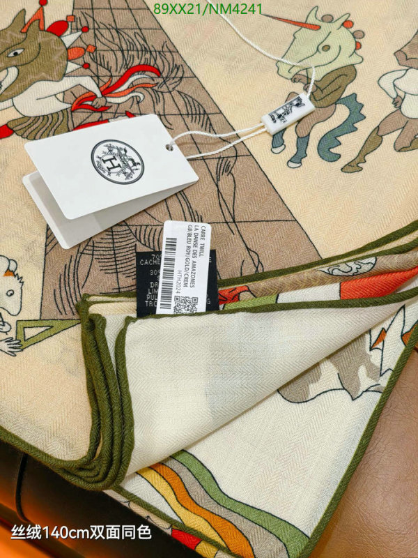 Hermes-Scarf Code: NM4241 $: 89USD