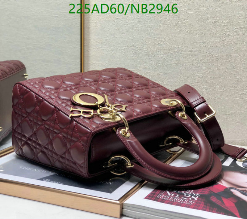 Dior-Bag-Mirror Quality Code: NB2946 $: 225USD