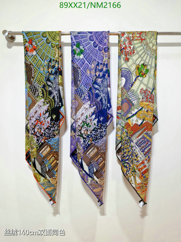 Hermes-Scarf Code: NM2166 $: 89USD