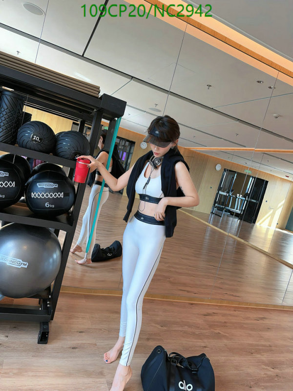 Alo Yoga-Clothing Code: NC2942