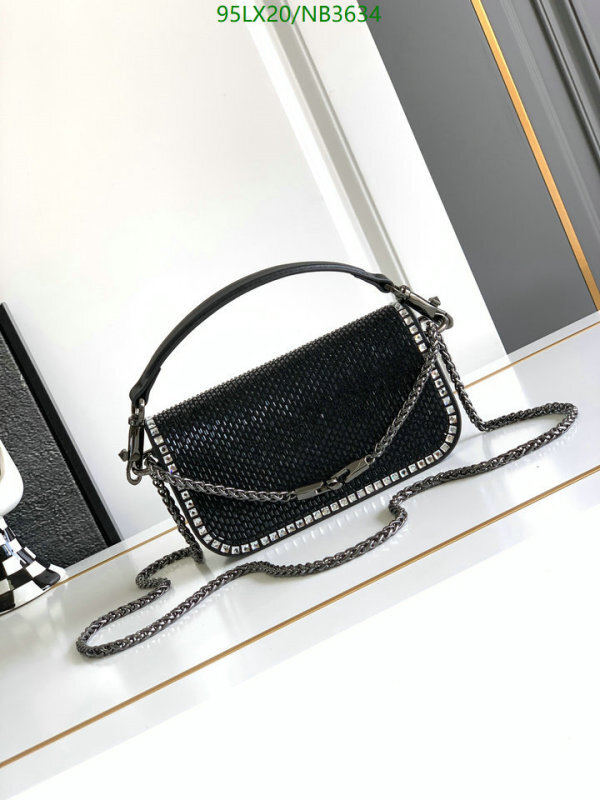 Valentino-Bag-4A Quality Code: NB3634 $: 95USD