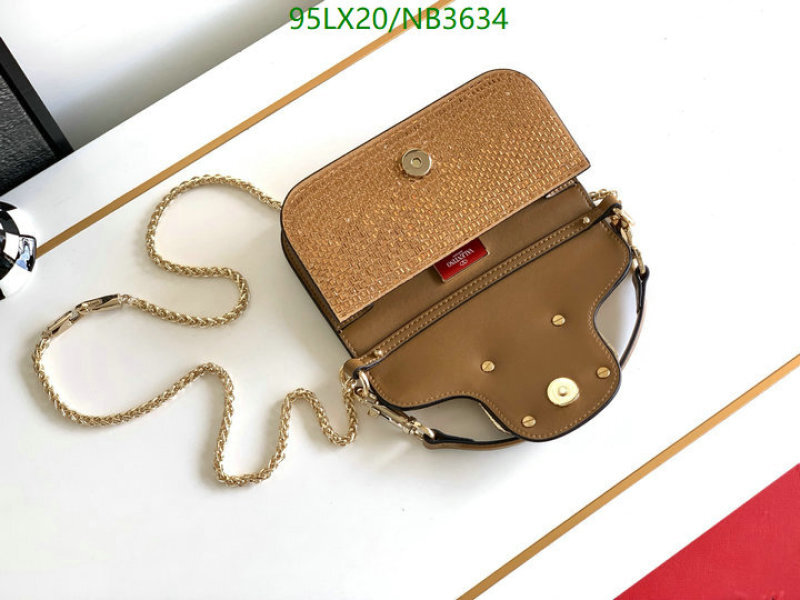 Valentino-Bag-4A Quality Code: NB3634 $: 95USD