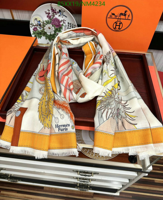 Hermes-Scarf Code: NM4234 $: 85USD