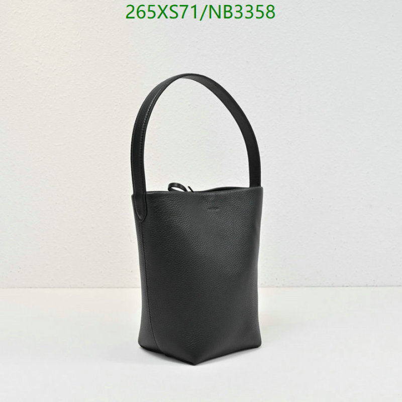 The Row-Bag-Mirror Quality Code: NB3358